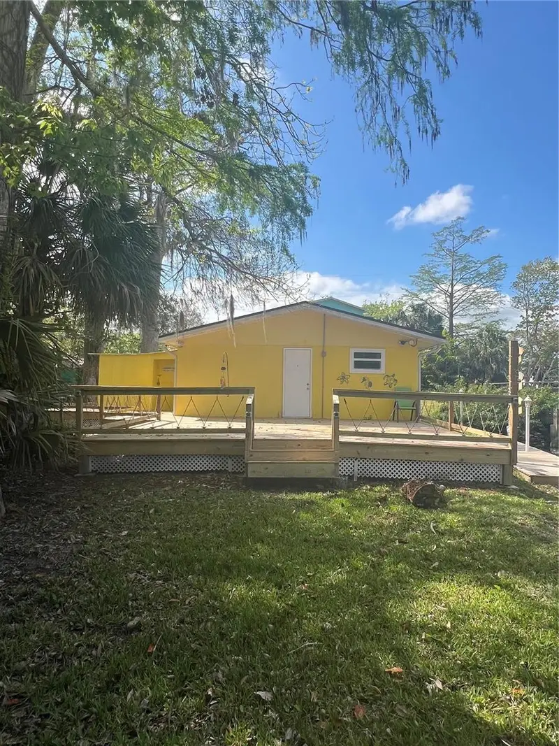 7222 Tropical Dr, FL