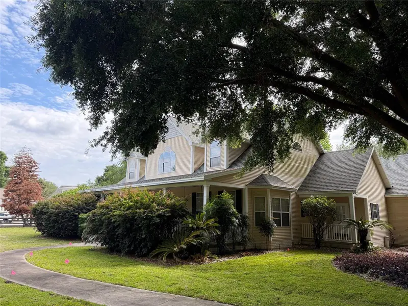 2766 Livery Ln, FL