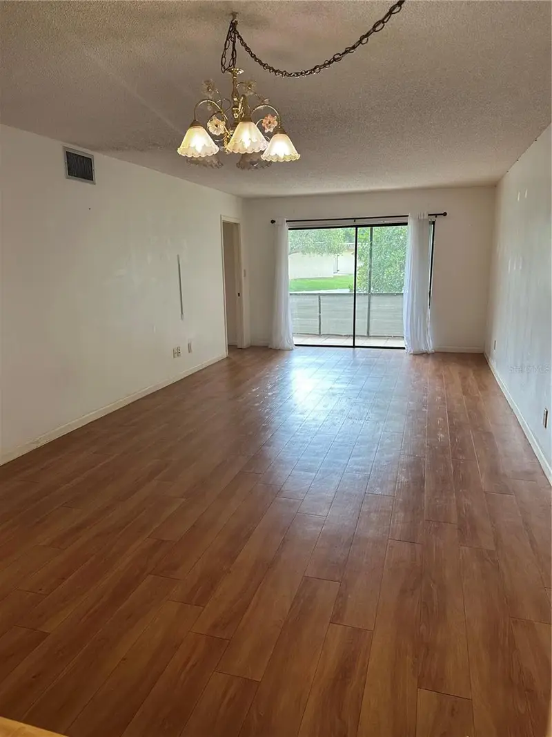205 Palmetto Ave #102, FL