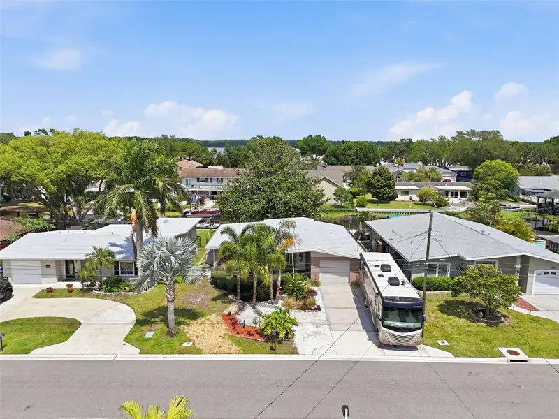 179 E Canal Dr, FL