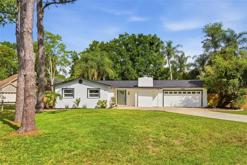 17002 Paula Ln, FL