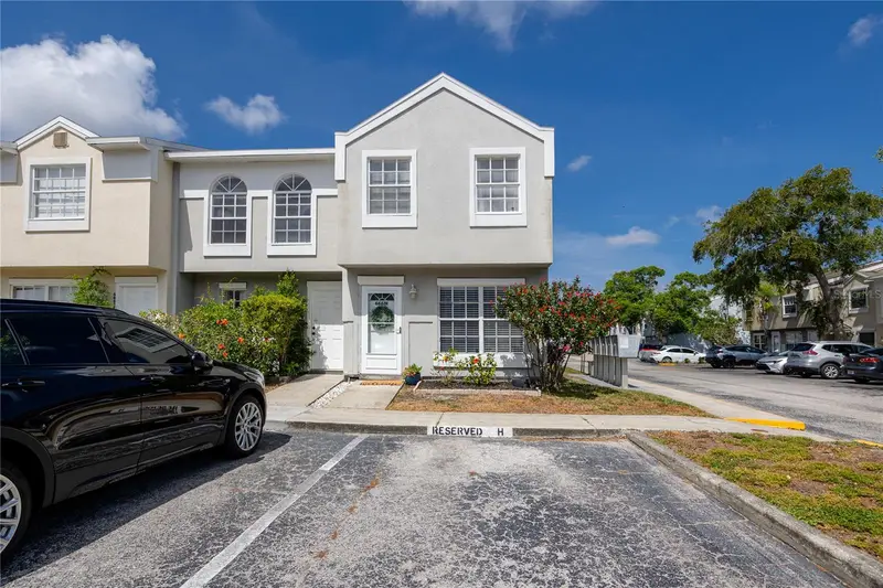 6661 121st Ave #H, FL