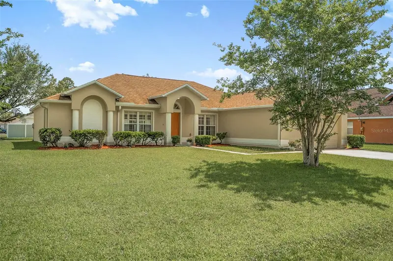 1 Ethan Pl, FL