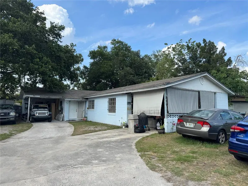 207 E Buchanon Ave, FL