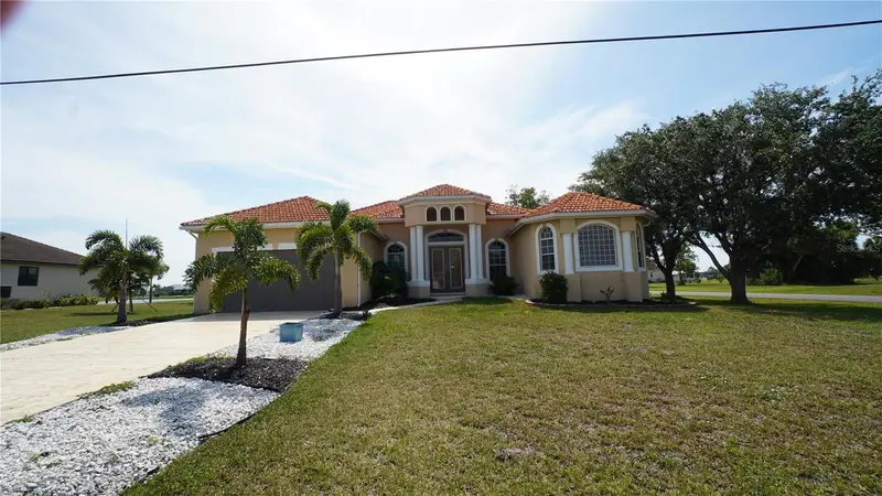 17067 Cape Horn Blvd, FL