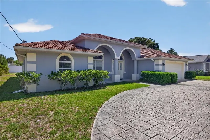28 Freneau Ln, FL