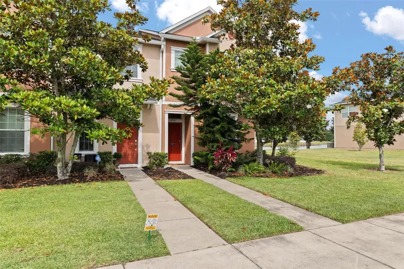 6981 Towering Spruce Dr, FL