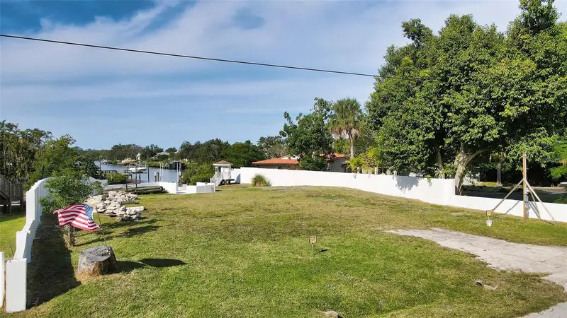223 Ravenna St, FL