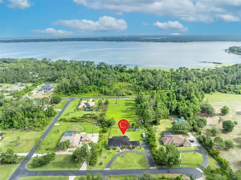 Mill Pond Rd, FL