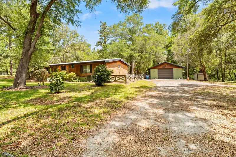 27137 Lambeth Rd, FL