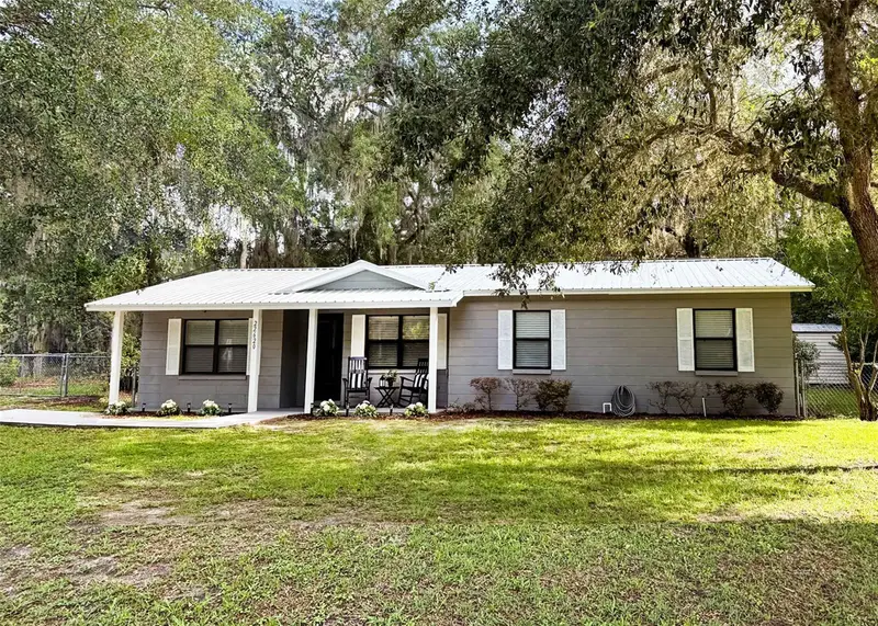 22620 Se Hawthorne Rd, FL