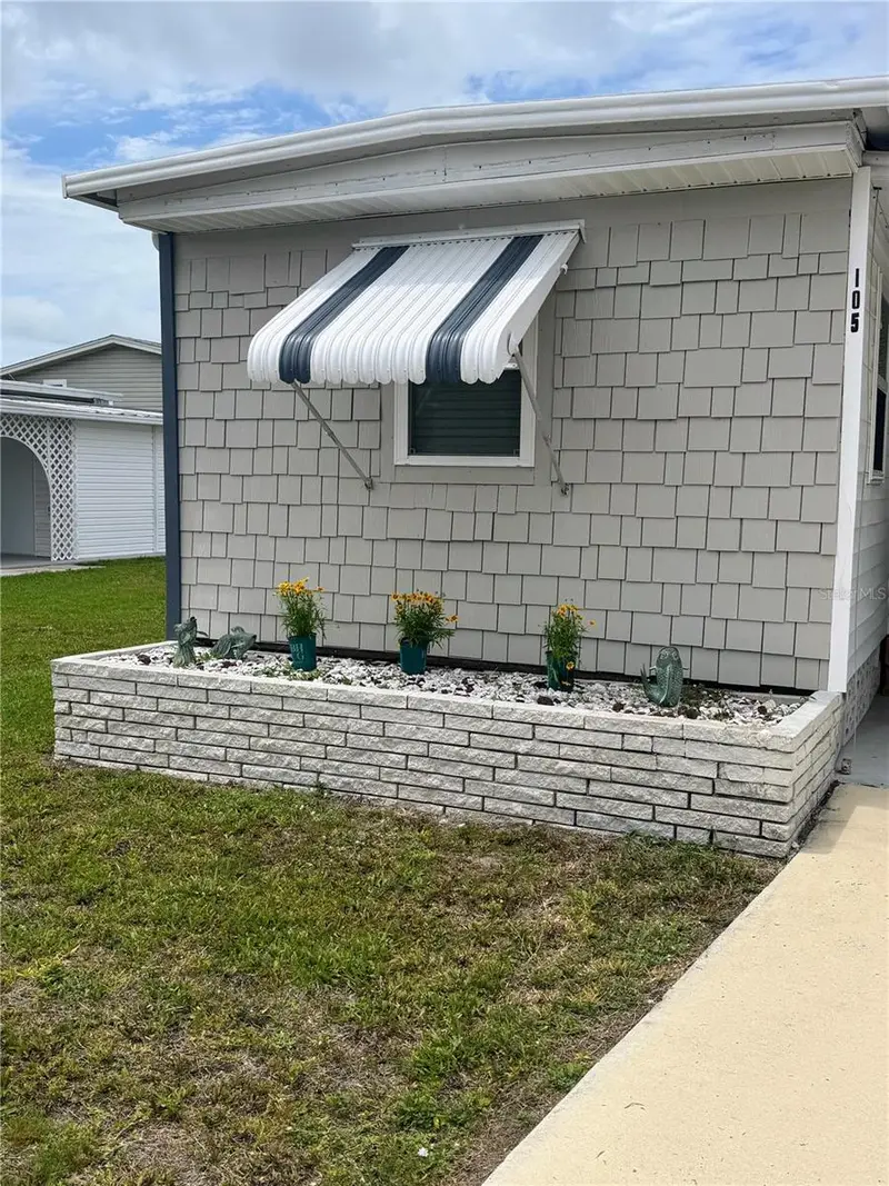 105 Del Rio Dr, FL