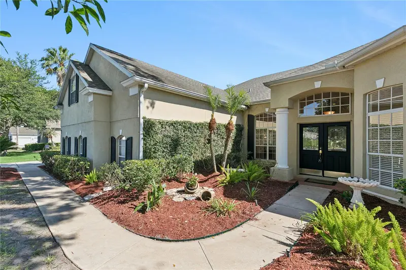 5700 Climbing Rose Way, FL