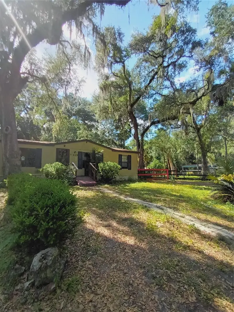 3128 Cr 418, FL