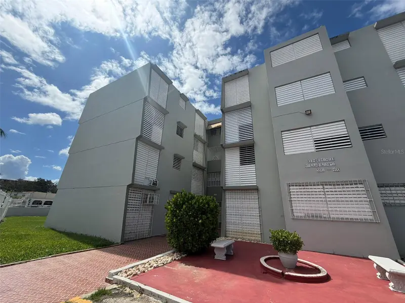 3-A Cll Confianza #3-A, PR