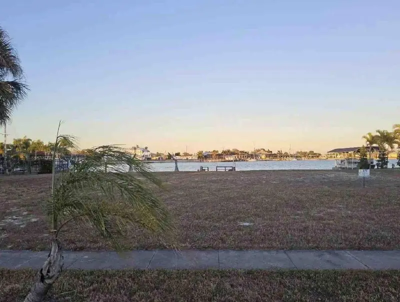 164 Morgan Ln Se, FL