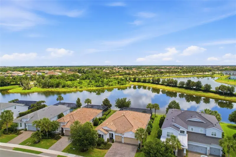 12322 Blue Hill Trl, FL