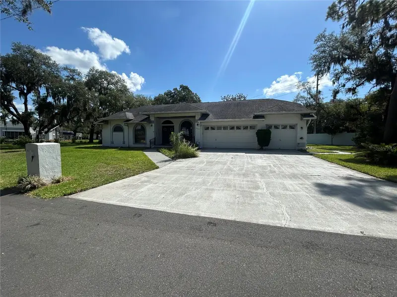 5235 Post Ln, FL