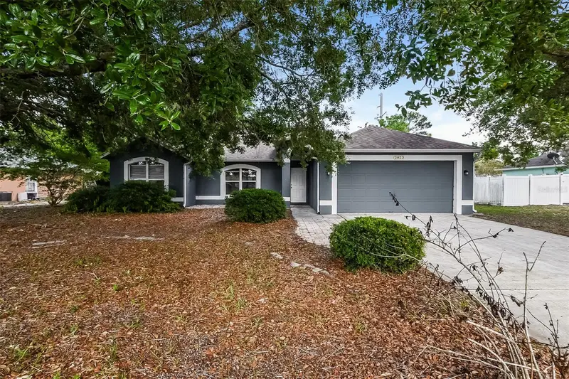 2823 Arbour Trail Ct, FL