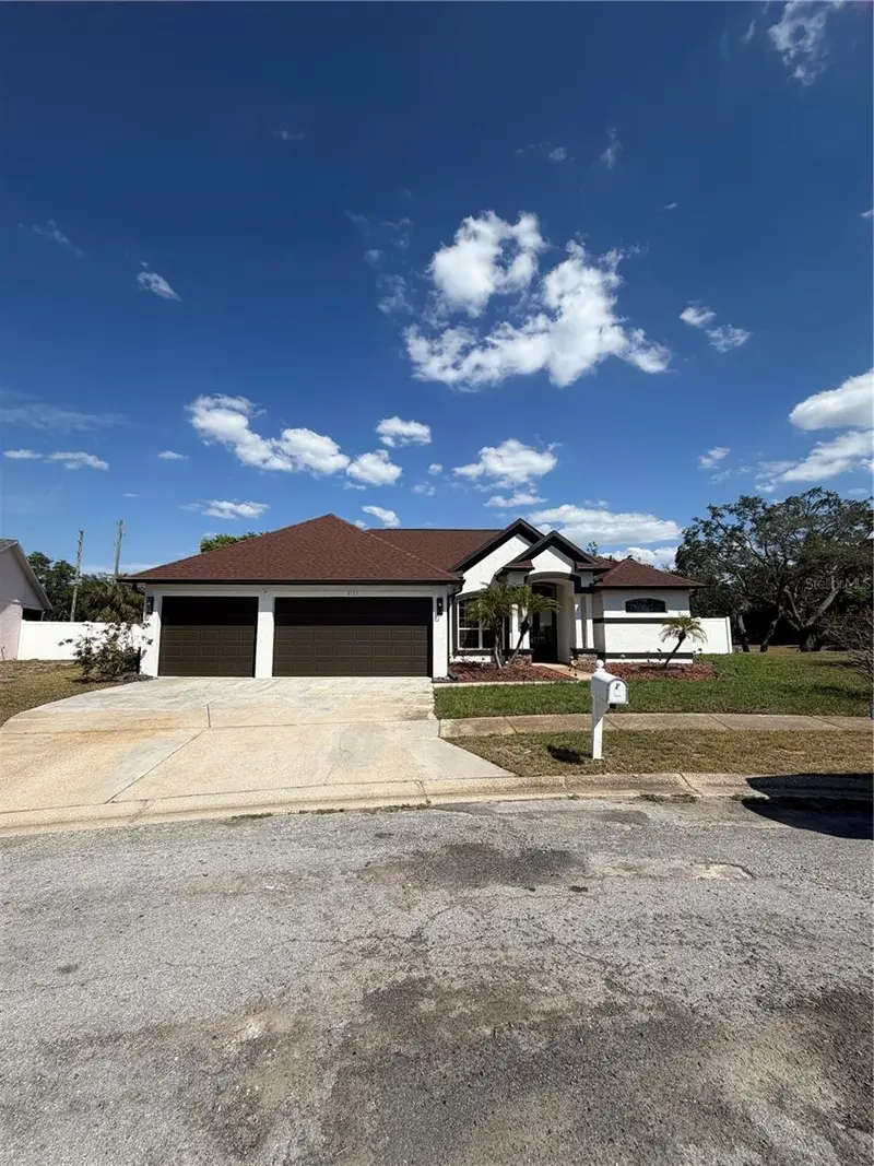 8137 Golden Bear Loop, FL