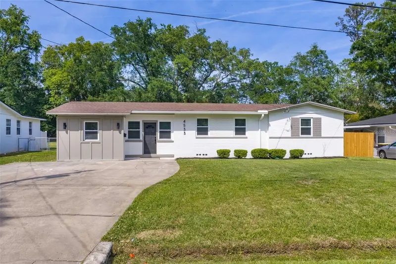 4533 Water Oak Ln, FL