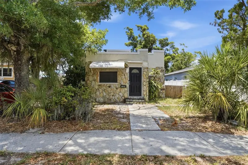 1909 19th St S, FL