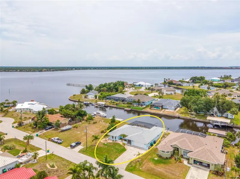 3098 Mauck Ter, FL