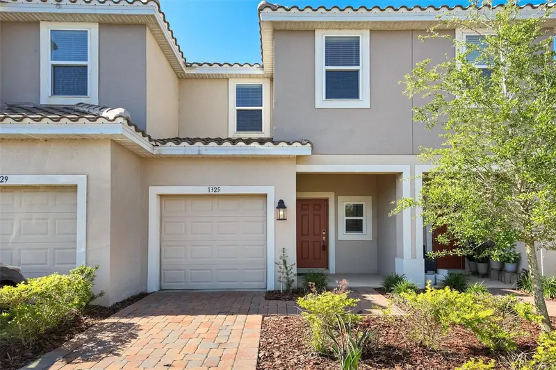 1325 N Anchor Bend Way, FL