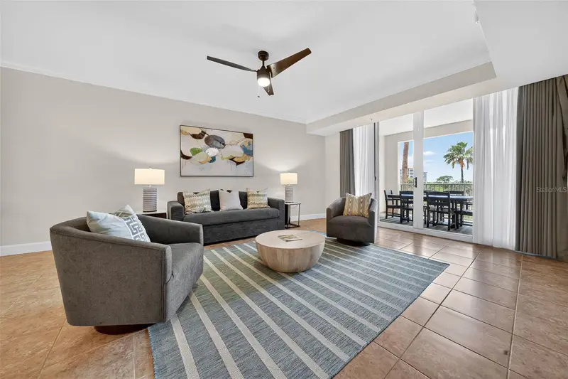 102 Yacht Harbor Dr #365, FL