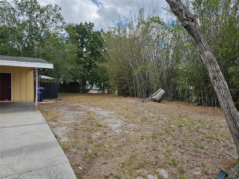 7409 Manatee St, FL