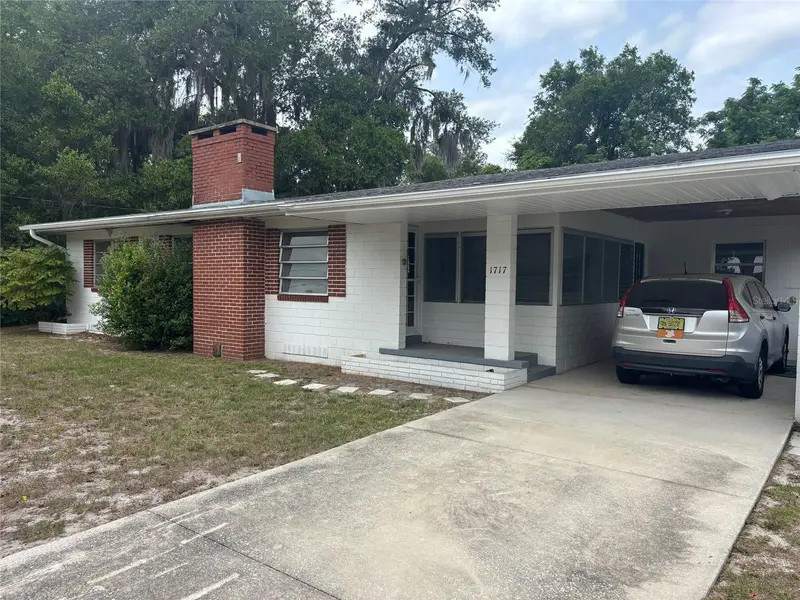 1717 Pine Ave, FL