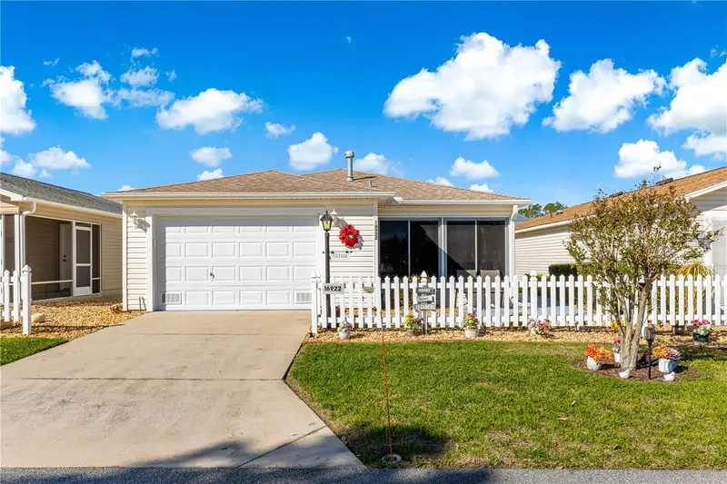 16922 Se 81st Charlesfort Ave, FL