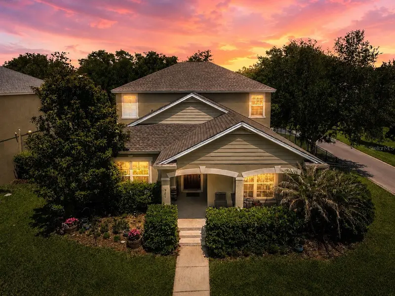 921 Bending Oak Trl, FL