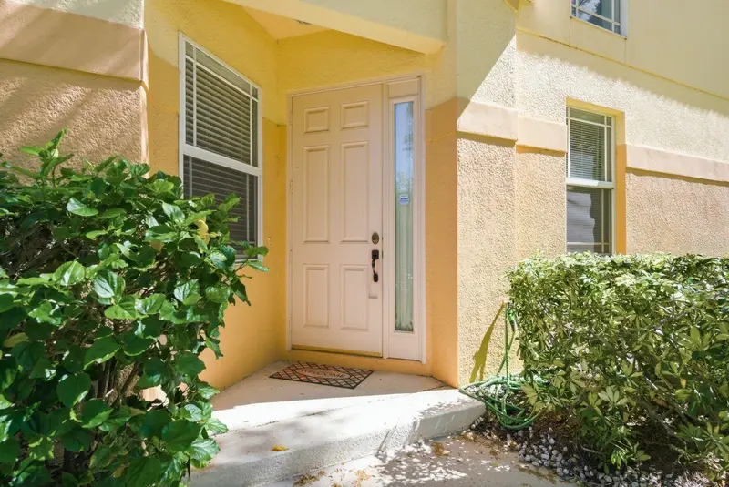 1405 Ridge Ter, FL