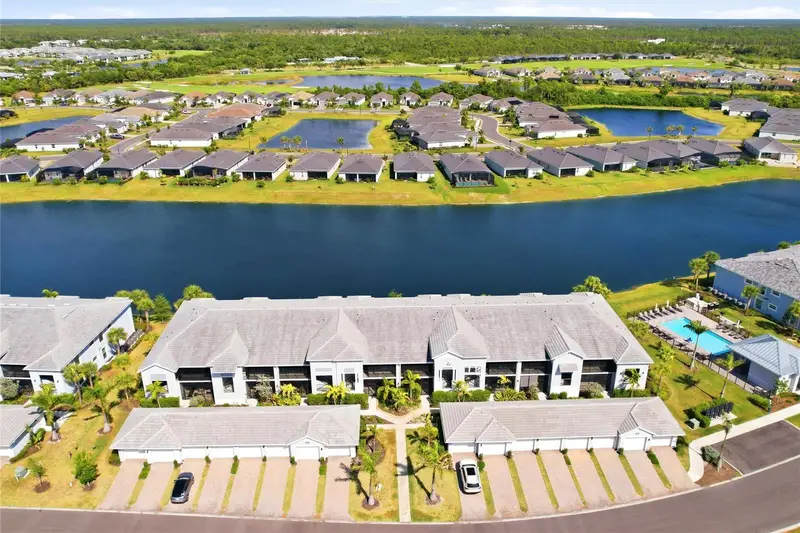 14214 Heritage Landing Blvd #816, FL