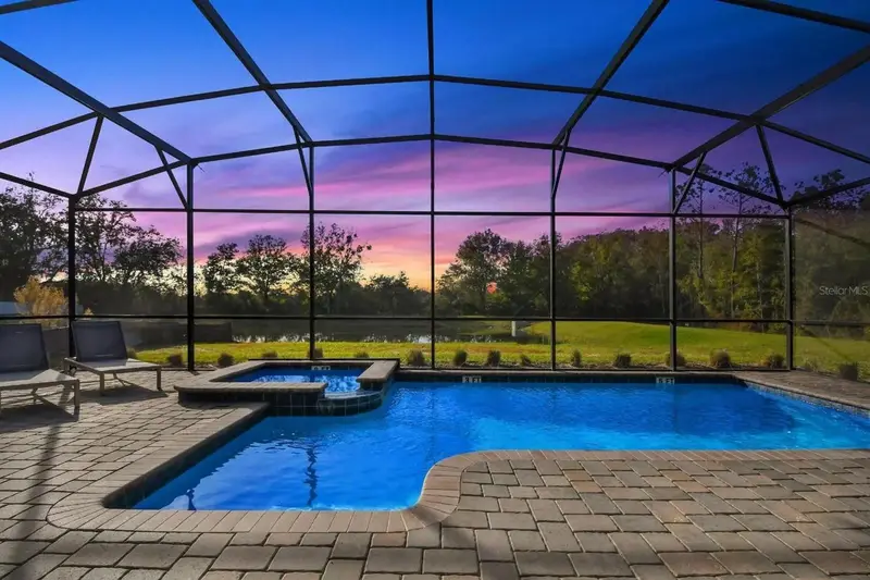 2721 Bookmark Dr, FL