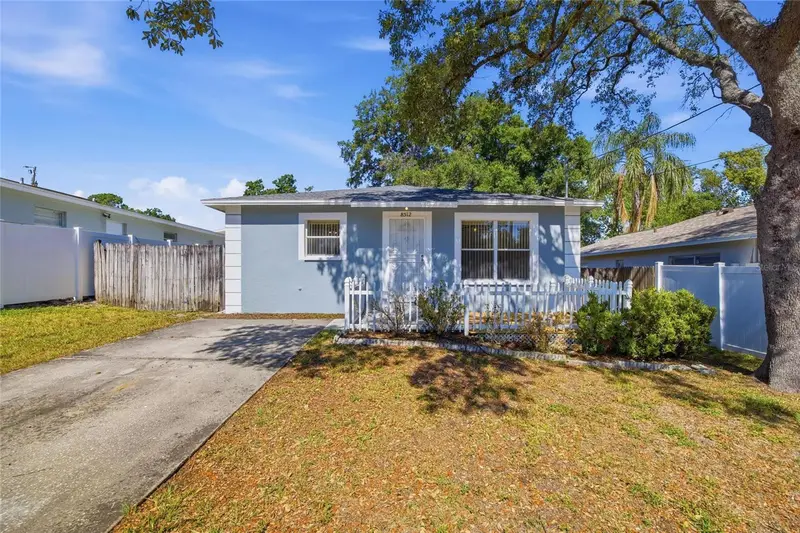 8512 N Dixon Ave, FL