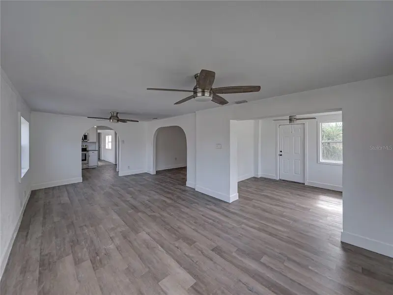 602 E Laura St, FL