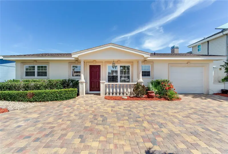 324 173rd Ave E, FL