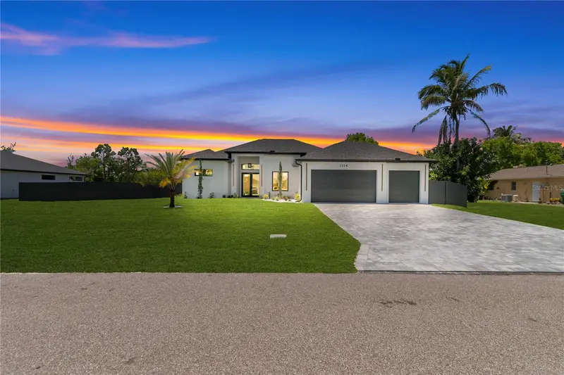 1114 Sw 8th Pl, FL