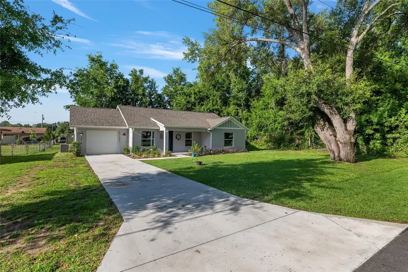 7404 Se 115th St, FL