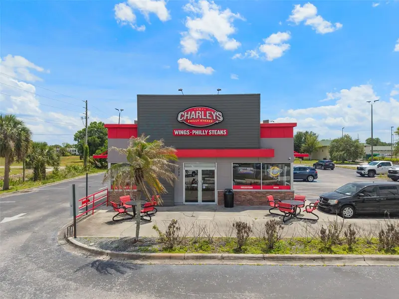 3250 W Vine St, FL