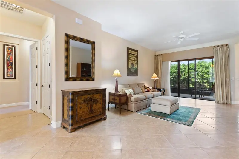 807 Bella Viana Rd, FL