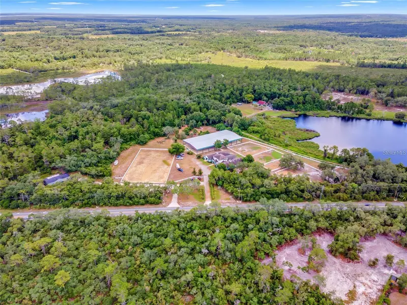 3287 N County Road 426, FL