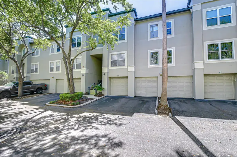609 Tropical Breeze Way #609, FL