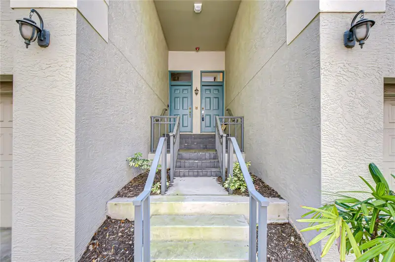 609 Tropical Breeze Way #609, FL