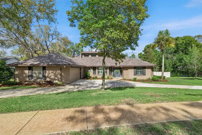 441 Wild Oak Cir, FL