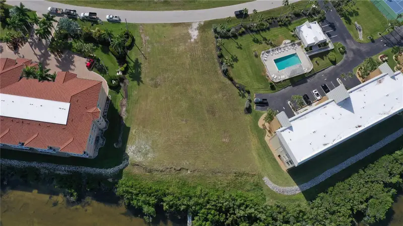 99 N Marion Ct, FL