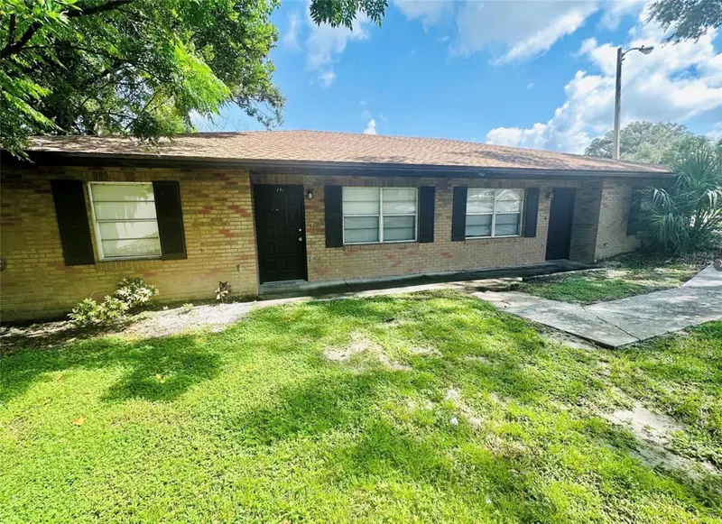 101 Lake Hunter Dr #15 & 16, FL