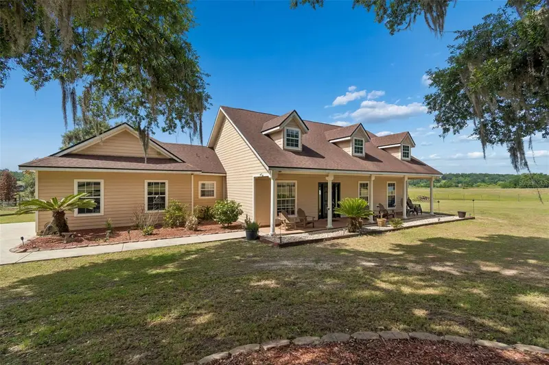 35400 Lake Ray Dr, FL
